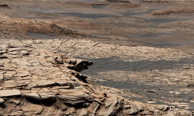 اكتشاف آثار قديمة لمحيط فوق سطح المريخ 1