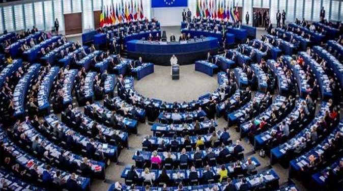 خبير علاقات دولية: البرلمان الأوروبي منافق في سياساته 1