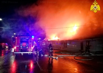 بسبب الألعاب النارية .. 13 قتيلا في حريق هائل بمقهى غربي روسيا 2