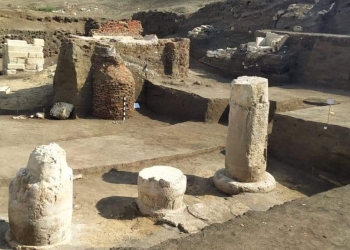 الكشف عن بقايا صالة أعمدة معبد بوتو بمحافظة كفر الشيخ 1