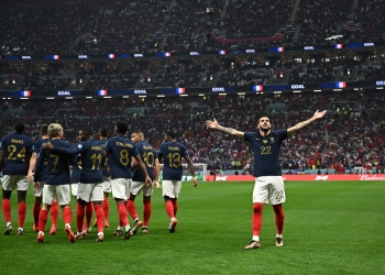 فرنسا تتعادل مع أيرلندا في الشوط الأول بتصفيات يورو 2024 3