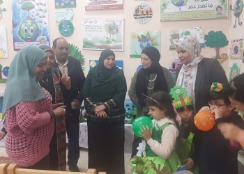 موجه عام رياض الأطفال بسوهاج تفتتح فعاليات مبادرة «إتحضر للأخضر» بـ صبري أبو حسين