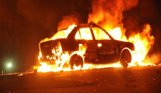 السيطرة على حريق سيارة ملاكى في بني سويف 1