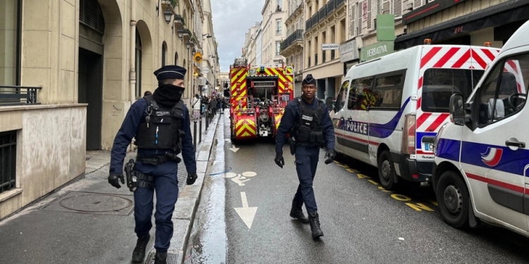 خبير بقضايا الإرهاب: الجالية الكردية في باريس تعاني ضغوطا شديدة 1