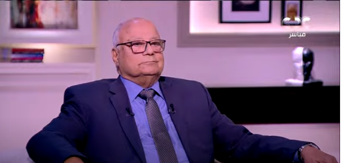 الدكتور أحمد خيري حافظ أستاذ علم النفس بجامعة عين شمس
