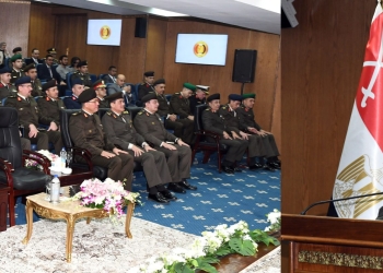 القوات المسلحة تنظم إحتفالية لتكريم الفريق البحثي لكلية الطب