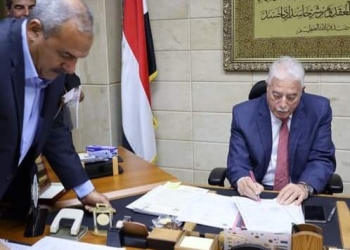 محافظ جنوب سيناء يصدق على 14حاله تصالح على مخالفات البناء لأهالي مدينة رأس سدر وطور سيناء 5