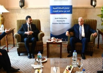 محافظ جنوب سيناء يلتقى بوفد من دولة إيطاليا الإجتماع الثامن للشراكة العربية للحد من مخاطر الكوارث  1