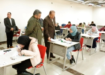 رئيس جامعة المنصورة يتفقد سير أعمال الإمتحانات بالجامعة الأهلية 1