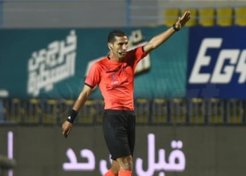 محمود ناجي حكمًا لمباراة الزمالك والداخلية في الدوري المصري 1