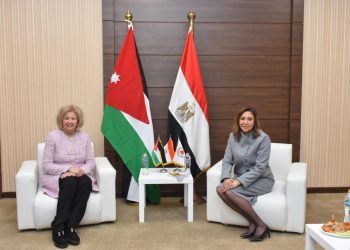 وزيرة الثقافة المصرية تستقبل نظيرتها الأردنية عقب افتتاح معرض القاهرة الدولي للكتاب