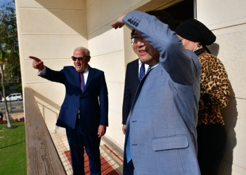 محافظ بورسعيد يلتقي ممثلي شركة Mengana الصينية