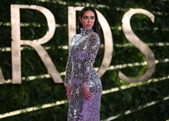 بسنت شوقي تظهر في Joy Awards بفستان جينيفر لوبيز في أوسكار 2019 5