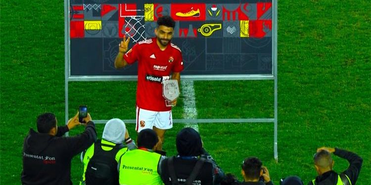 خالد عبد الفتاح أفضل لاعب في مباراة الأهلي والبنك الأهلي 1