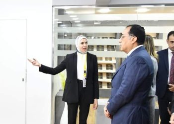رئيس مجلس الوزراء يتفقد جناح هيئة الرقابة الإدارية خلال افتتاح معرض القاهرة الدولي للكتاب 1