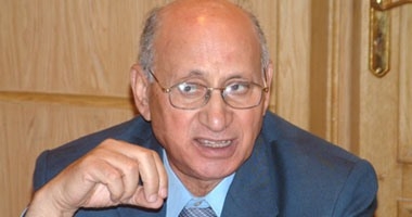 الدكتور محمود شريف