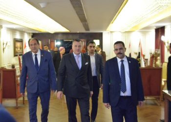 مستقبل وطن يستضيف وزير السياحة والآثار في ندوة حول " استراتيجية تنمية السياحة المصرية " 7