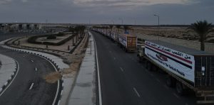 عاجل| مصر ترسل قافلة تتضمن مئات الأطنان من المساعدات لـ سوريا وتركيا بحراً (فيديو وصور) 3