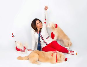 ميرنا وليد تشعل السوشيال ميديا بالاحتفال بعيد الحب مع كلابها (صور) 7