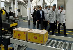 رئيس الوزراء يتفقَّد خط إنتاج جديد لشركة "شيبسي" للصناعات الغذائية | صور 5