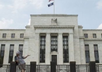 خبير مصرفي: البنوك الأمريكية تعاني بسبب الديون 1