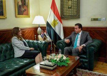 وزير الصحة يستقبل سفيرة دولة كوبا لدى مصر لبحث سبل التعاون في القطاع الصحي 11