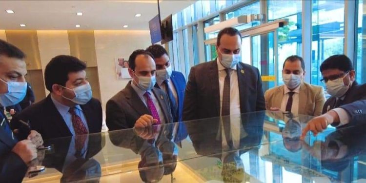 رئيس هيئة الرعاية الصحية يزور مدينة الشيخ شخبوط الطبية بدبي 1