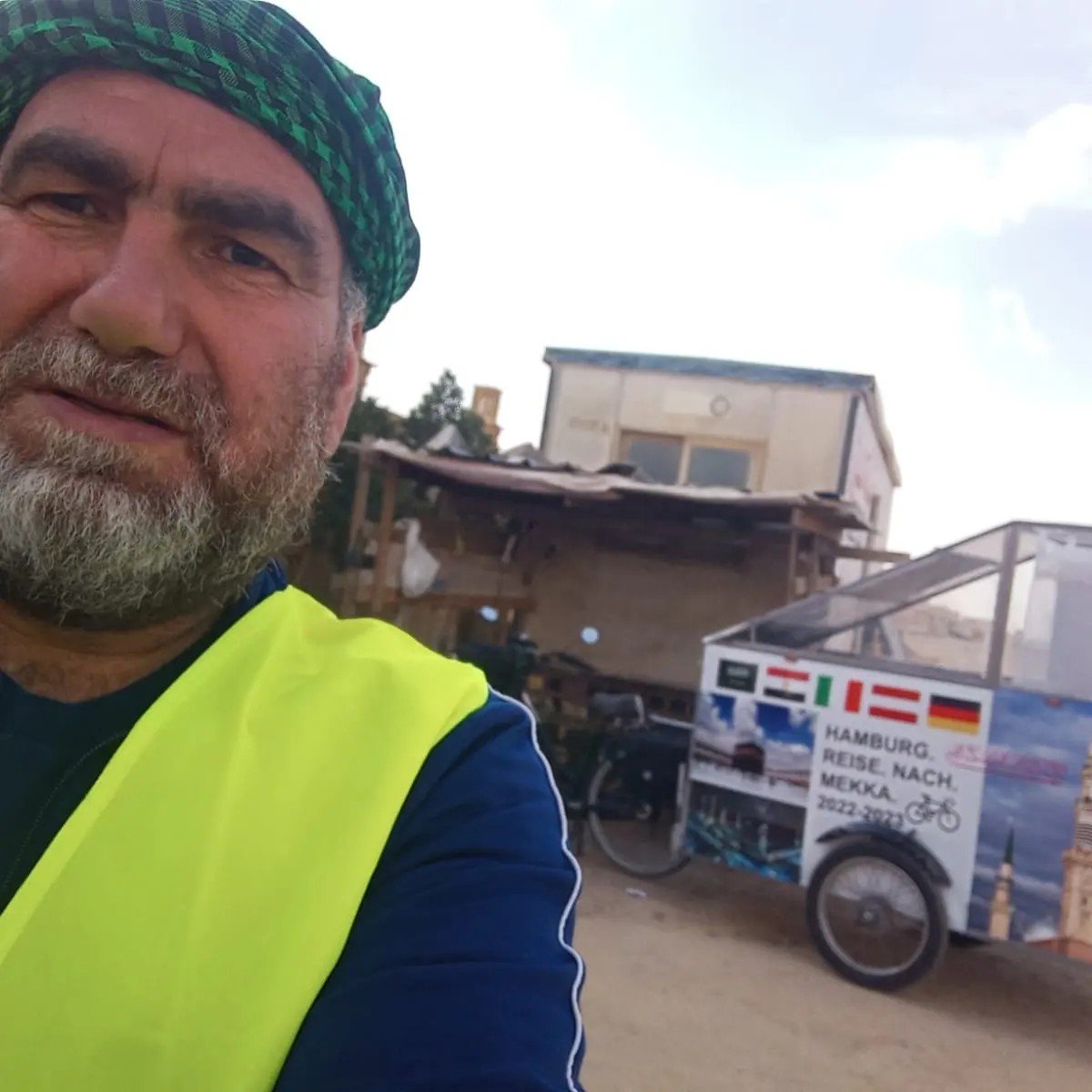 بدأ رحلته بالعجلة من ألمانيا قبل 70 يوما.. قصة لاجئ سوري توفي على مشارف مكة المكرمة 2