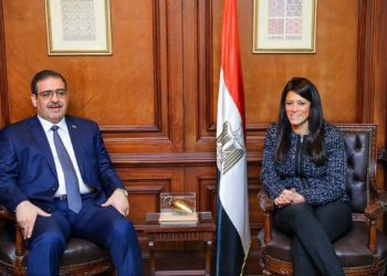 المشاط تبحث التعاون مع وزير التجارة العراقي والإعداد للجنة العليا المشتركة 3