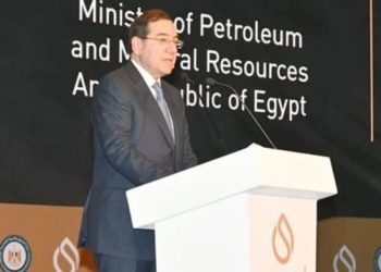 وزير البترول: مصر نجحت في تأمين مناخ استثماري جذب كبار المستثمرين 5