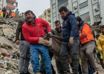أردوغان يعلن الحداد 7 أيام.. وارتفاع ضحايا الزلزال في تركيا لـ 1651قتيلا 1