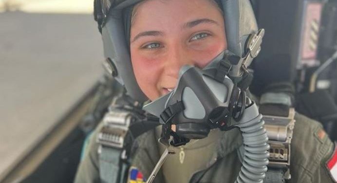 لبنان.. تخرج أول امرأة تقود طائرة عسكرية هجومية بالجيش 1