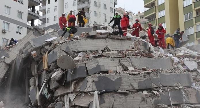 بريطانيا تنشر فرق الاستجابة للطوارئ بـ تركيا عقب الزلزال 1