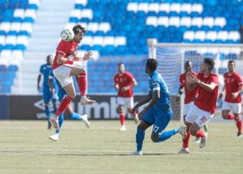 الهلال يطالب الاتحاد الأفريقي لعب مباراة الأهلي بدون جماهير 1