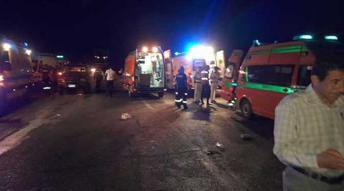 مصرع وإصابة 5 أشخاص في حادث انقلاب سيارة بطريق إسكندرية مطروح 1