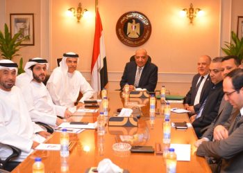 وزير قطاع الأعمال يستقبل الرئيس التنفيذي لـشركة «الإمارات العالمية للألمنيوم»
