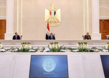 السيسي يبحث مع رئيس الوزراء خطة انتقال الحكومة إلى العاصمة الإدارية