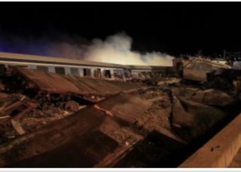 عاجل | حصيلة حادث اليونان.. مصرع وإصابة 111 شخصًا في كارثة قطارين بـ اليونان 1