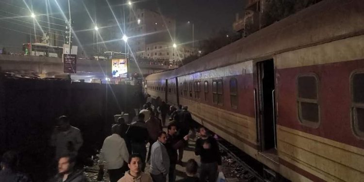 السكة الحديد توقف الحركة على خط قليوب.. وانتظام قطارات "القاهرة- إسكندرية" 1