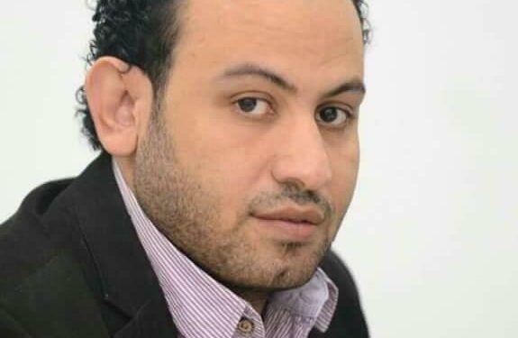 الكاتب الصحفي أشرف شرف مذيعا لأول مرة على راديو مصر يوميا في رمضان 1
