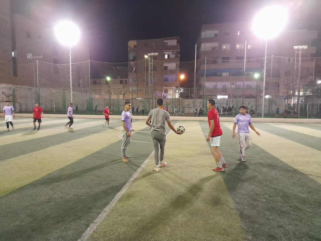 افتتاح الدورة الرمضانية الرياضية لخماسي كرة القدم بنادي طما الرياضي في سوهاج 2