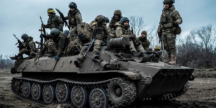 خوفا من سقوط باخموت.. أوكرانيا تحشد 70 ألف جندي لمواجهة القوات الروسية 1