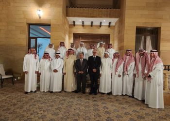 وزير المالية مع مستثمري الرياض