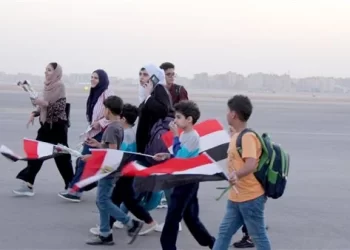 وصول طائرة أخرى لنقل المصريين من السودان 3