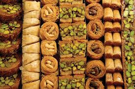 حلويات رمضان.. متعة خاصة للصائمين في الشرق الأوسط وشمال إفريقيا 1