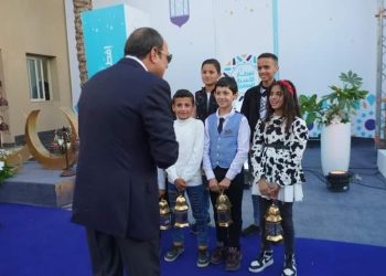 عاجل | الرئيس السيسي يشارك إفطار الأسرة المصرية بـ الاسمرات 4