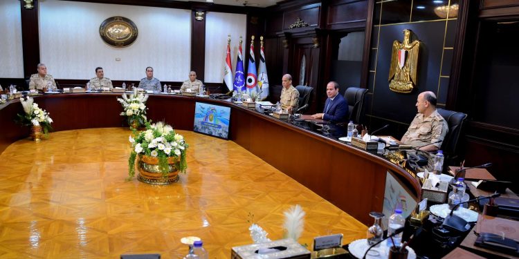 السيسي يرأس اجتماع المجلس الاعلى للقوات المسلحة