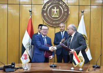 وزير القوى العاملة يشهد بروتوكول تعاون مع «هواوي مصر»