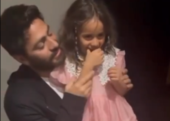 تامر حسني متأثرا ببكاء طفلة: هعرفك على ولادي وتبقوا أصحاب| صور 1