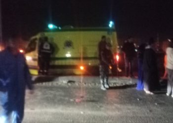 كدمات وكسور.. إصابة 5 أشخاص في حادث تصادم سيارتين بـ دهشور 4